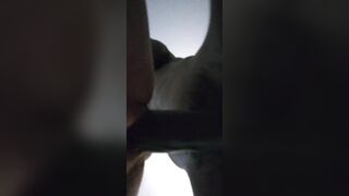 Milf gets close up creampie
