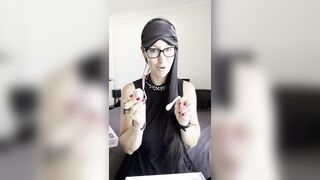 Unpacking my Kinky Couples Pleasure Parcel from GirlsGetOff