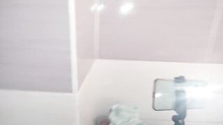 Amateur wife shaves her pussy. Brunette hairy pussy, big ass, big tits.