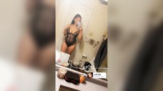 Sexy ebony looking for some Hard Big Dick