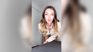 Vibrator locks in place during squirt rush