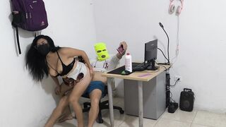 A dirty neighbor comes to ask her neighbor for cock and acts like a snail