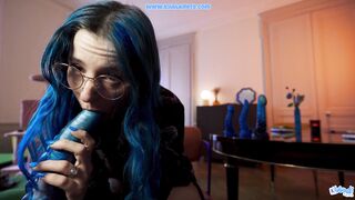 Ce jouet Fera jouir ta boss comme un Daemon - POV Role Play par une Française Poilue