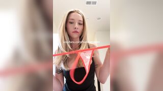 18YO Girl Live Accidental Pussy Show