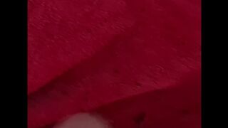 Huge cumshot from older guy!