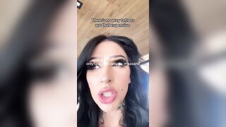 Cheeky Solo Coffee Shop Pussy Flash