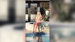 Step Sis’s Live Squirt Leak Blows Up!