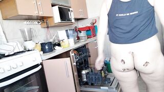 Amateur wife prepares breakfast naked. Milf hairy pussy, big tits, big ass.