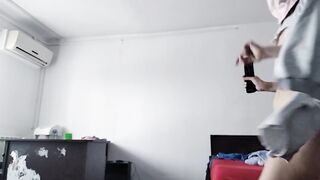 Amateur wife dancing crazy naked in the house