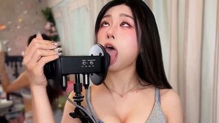 ASMR LICK ｜LonikaMeow港女舔耳 顱內高潮 3Dio Ear Licking Ahegao Kisses 耳舐め CK內衣【No ADs on PATREON & ONLYFANS】