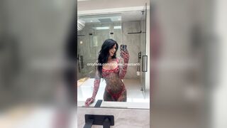 18YO’s Live Pussy Leak Shocks Webcam!