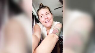 Good morning titty flash!!