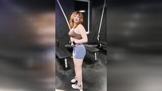 Petite Swedish Teen’s Pussy Leak on Gym Live EMBARRASSED!