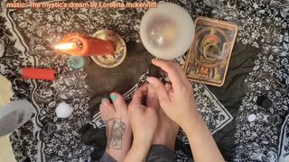 Tar-toe reading. If you see this- you were to hear this message. witch foot goddess worship