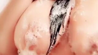 Bathtub play