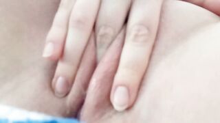 MASTURBATING HER VERY WET PUSSY COMPILATION