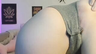 worship farting loud pussy fetish show